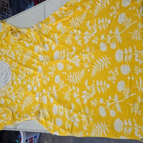 Bobbie Brooks Yellow Floral Mini Dress Size Large - Picture 8 of 12